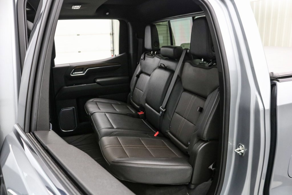 Used 2024 Chevrolet Silverado 1500 High Country w/ High Country Premium Package image 21