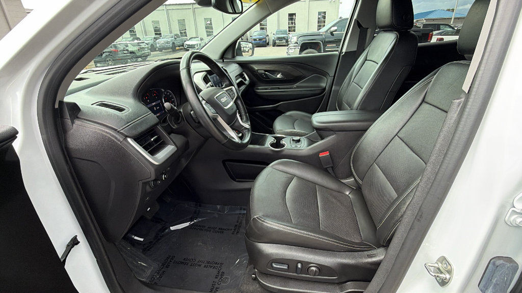 Used 2024 GMC Terrain SLT FWD image 23