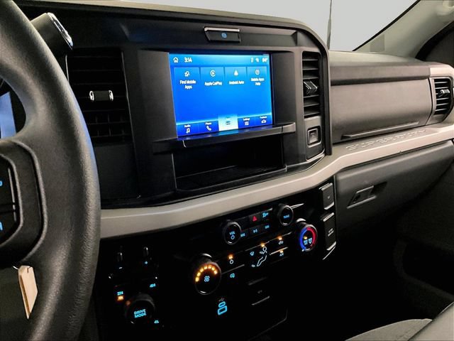 Certified 2026 Ford F250 XLT AWD/4WD image 5