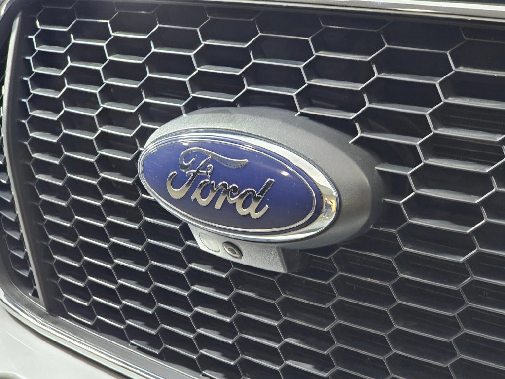 Certified 2023 Ford Transit 350 XLT RWD image 33