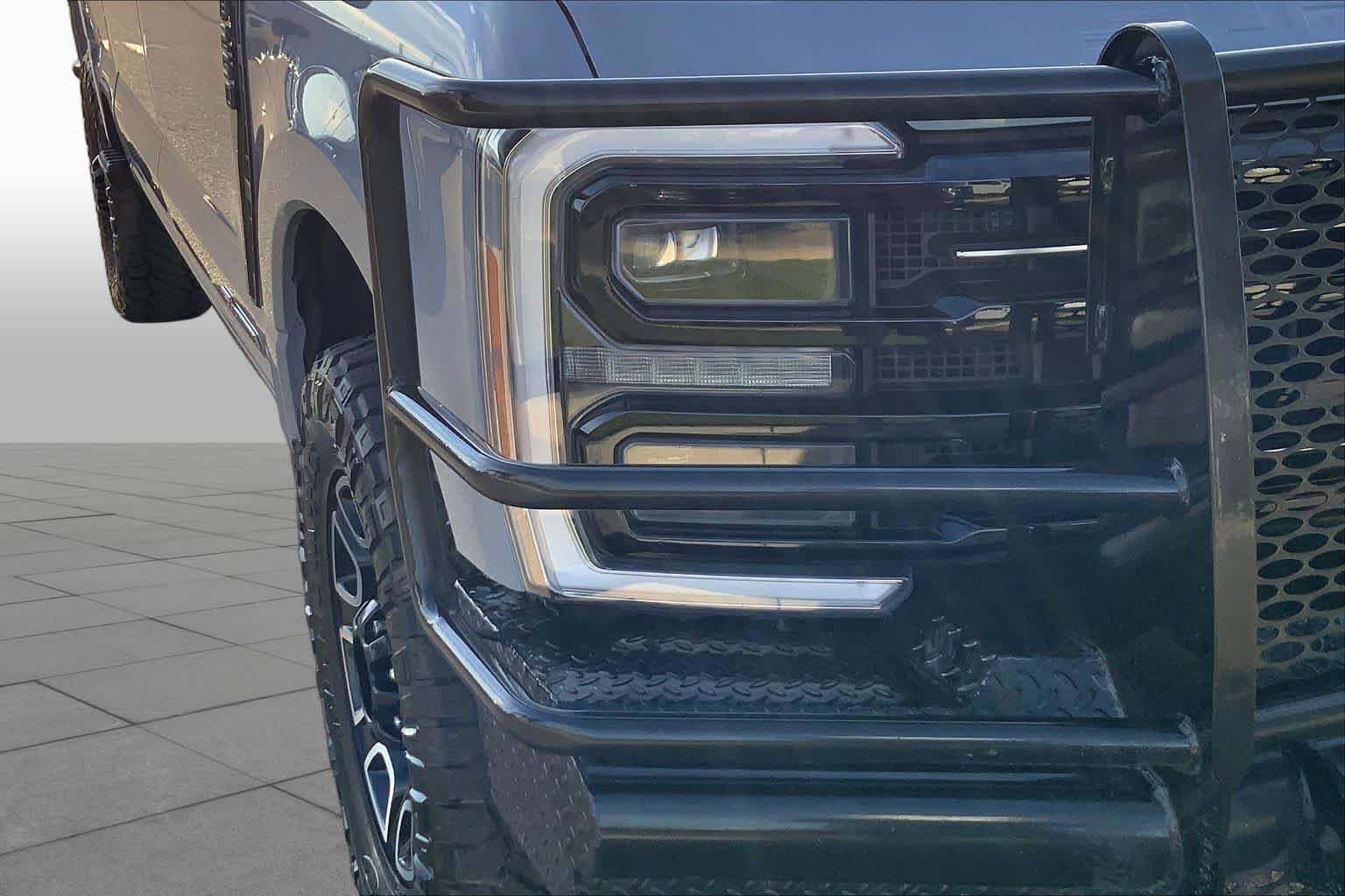 Certified 2025 Ford F250 Platinum AWD/4WD image 28