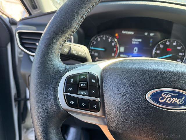 Certified 2023 Ford Explorer XLT w/ Equipment Group 202A image 18
