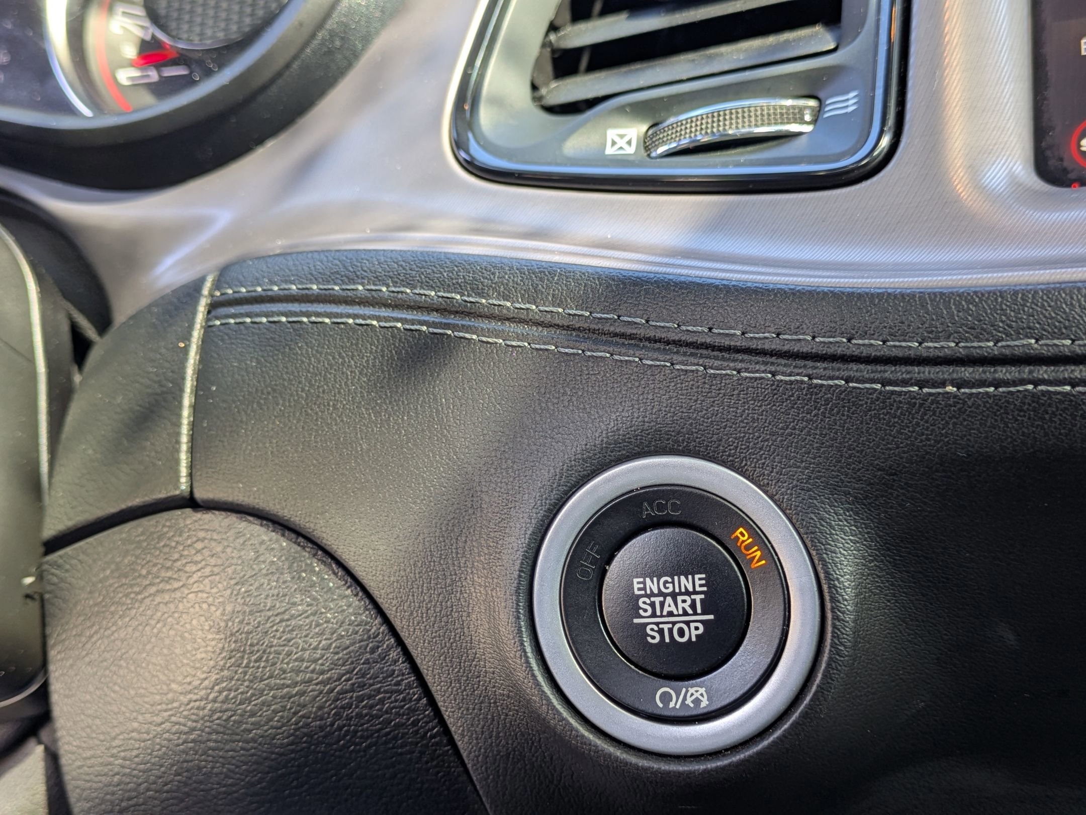 Used 2023 Dodge Challenger GT w/ Plus Package image 25