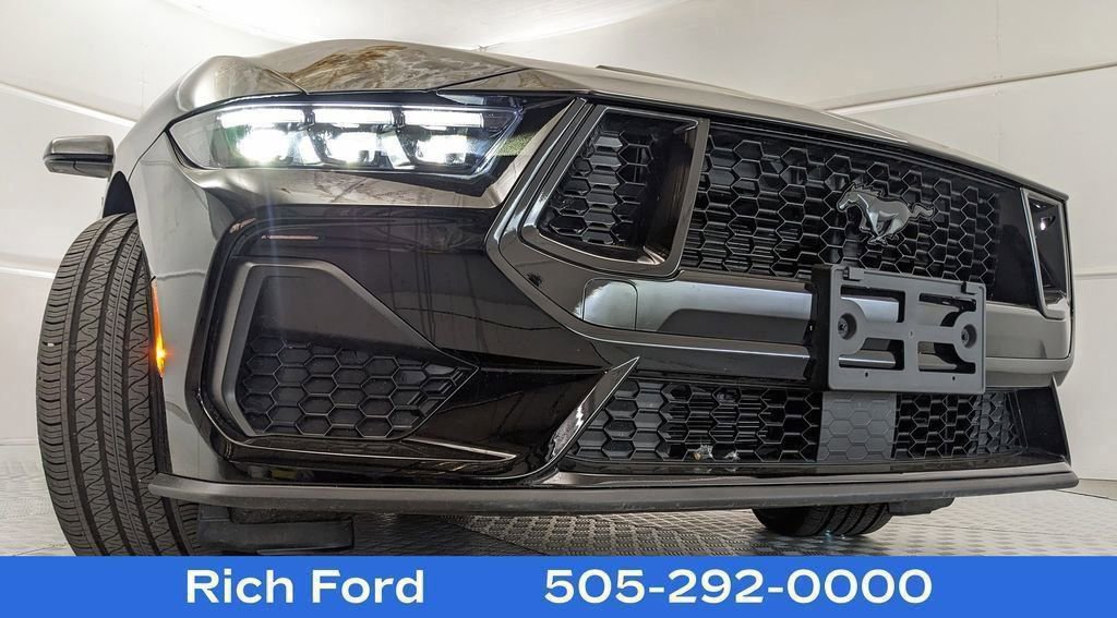Certified 2025 Ford Mustang GT Premium RWD image 34
