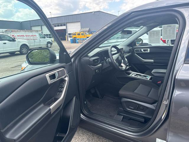 Certified 2023 Ford Explorer XLT AWD/4WD image 6