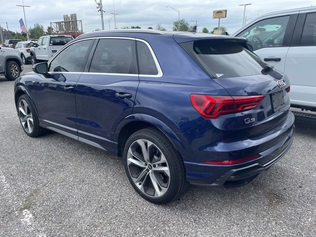 Used 2021 Audi Q3 2.0T Premium w/ Convenience Package AWD/4WD image 9