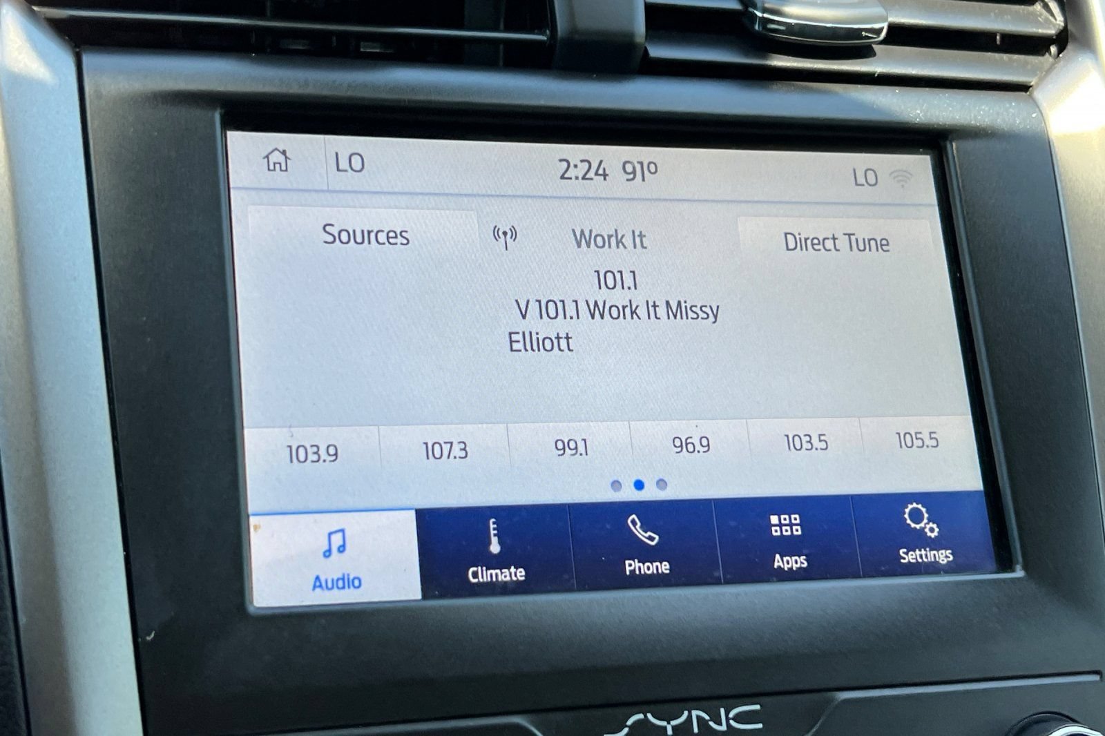 Certified 2020 Ford Fusion SEL FWD image 18