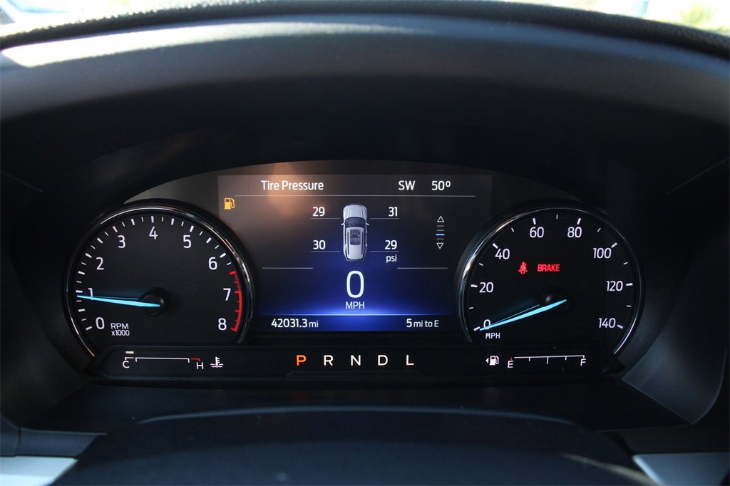 Certified 2022 Ford Explorer XLT w/ Equipment Group 202A image 32