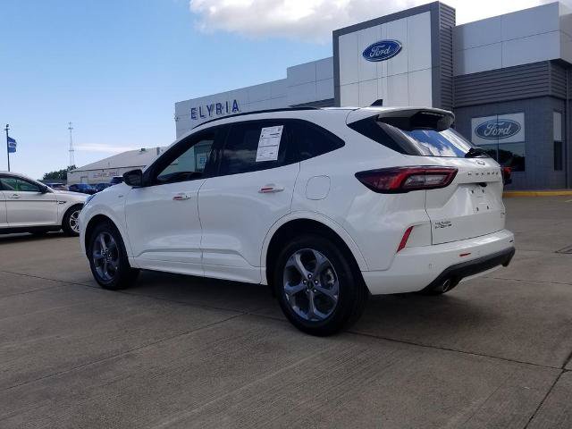 Certified 2023 Ford Escape ST-Line w/ Tech Pack #1 AWD/4WD image 5