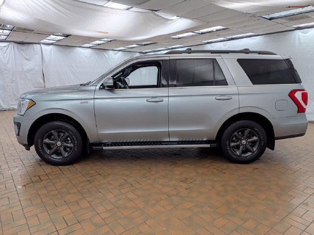 Certified 2020 Ford Expedition XLT w/ Equipment Group 202A AWD/4WD image 3