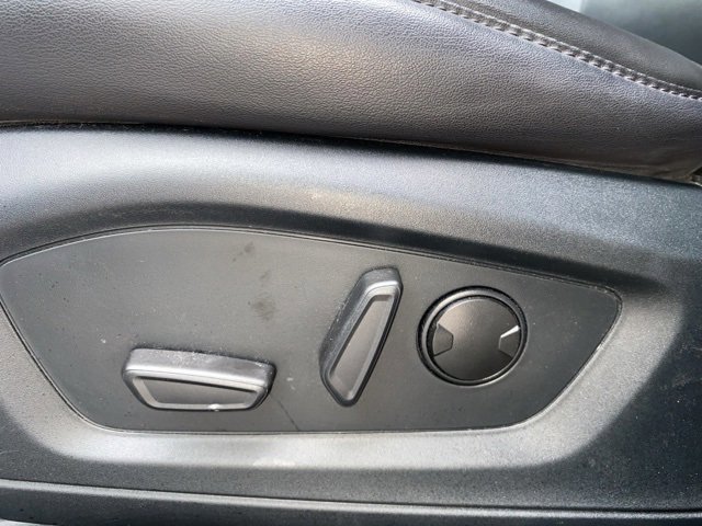 Certified 2022 Ford Explorer XLT w/ Equipment Group 202A image 20