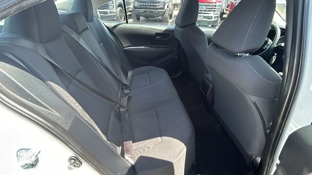 Used 2022 Toyota Corolla LE FWD image 13