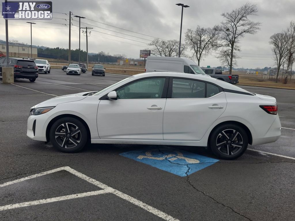 Used 2024 Nissan Sentra SV image 6