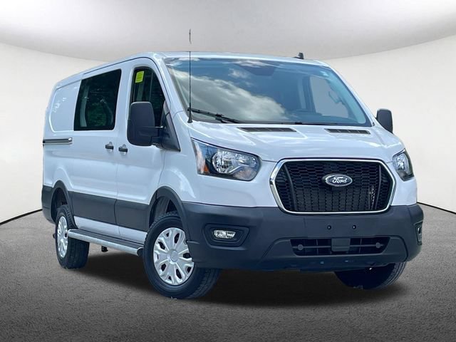 Certified 2025 Ford Transit 250 Low Roof w/ Exterior Upgrade Package RWD image 2