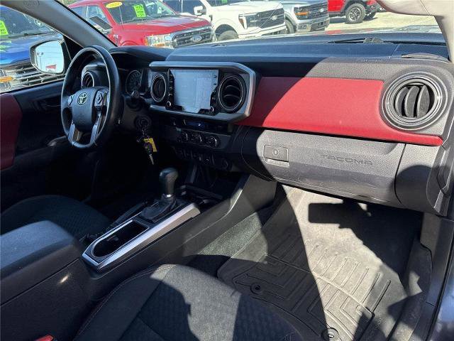 Used 2022 Toyota Tacoma SR5 image 19