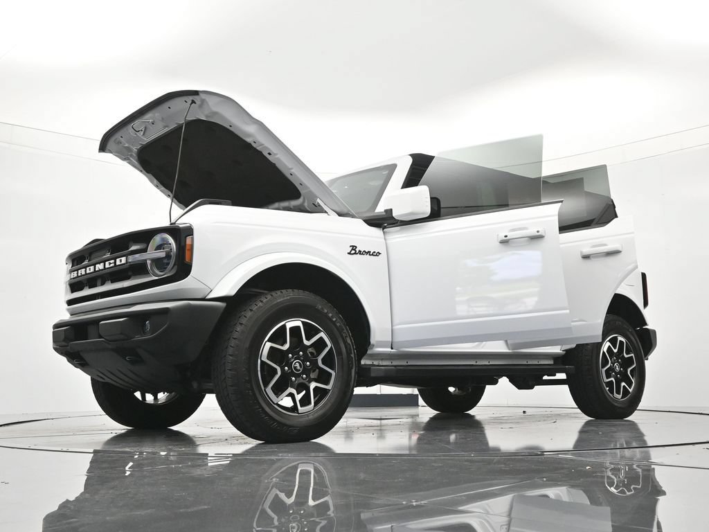 Certified 2024 Ford Bronco Outer Banks AWD/4WD image 49