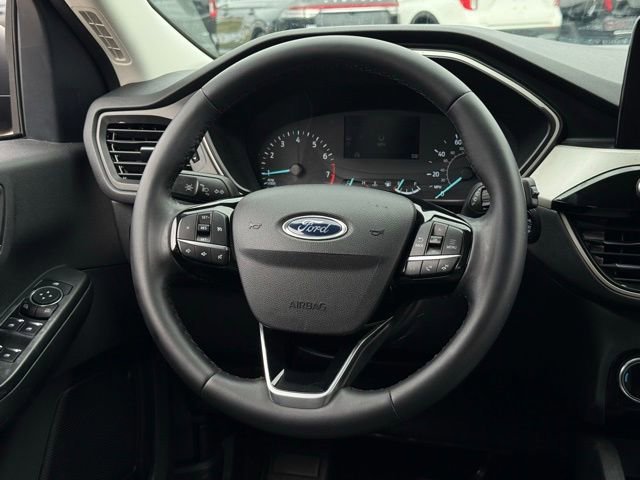 Certified 2022 Ford Escape SE w/ Convenience Package image 26