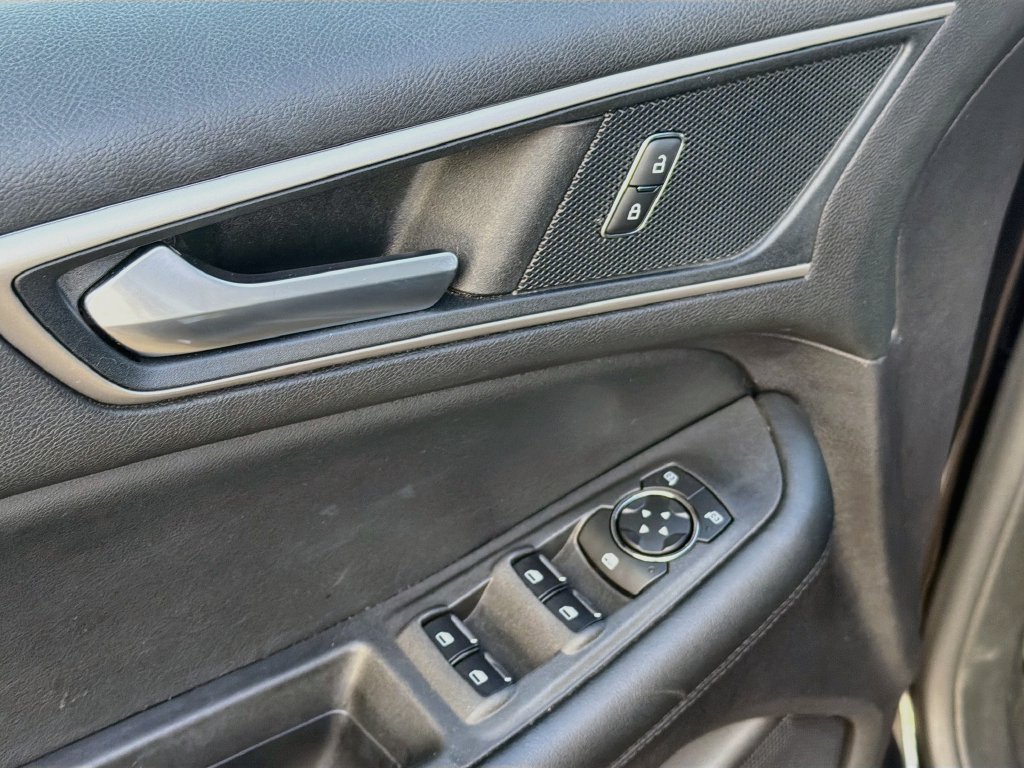 Certified 2022 Ford Edge SEL AWD/4WD image 20