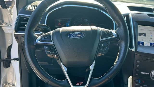 Certified 2020 Ford Edge ST w/ Equipment Group 401A image 19