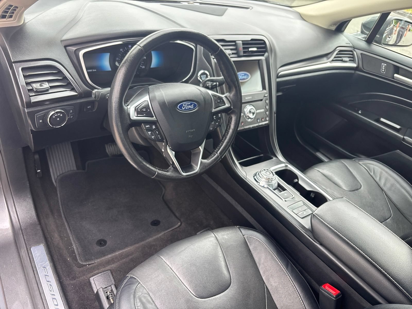 Certified 2019 Ford Fusion Energi Titanium FWD image 12