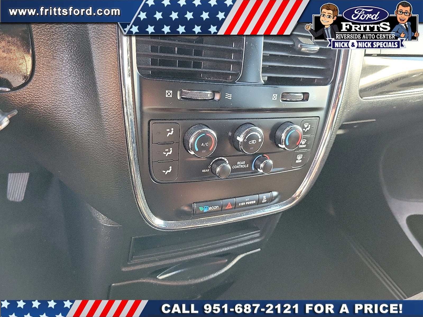 Used 2018 Dodge Grand Caravan SE image 9