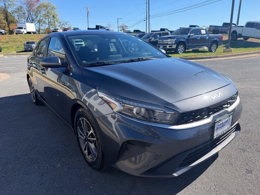 Used 2023 Kia Forte LXS FWD image 7