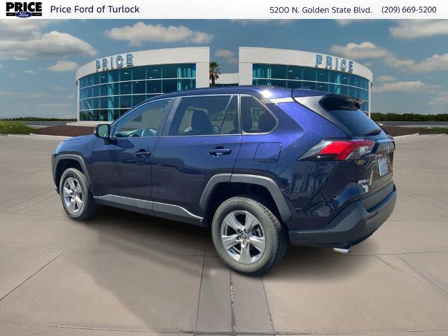Used 2024 Toyota RAV4 XLE FWD image 7
