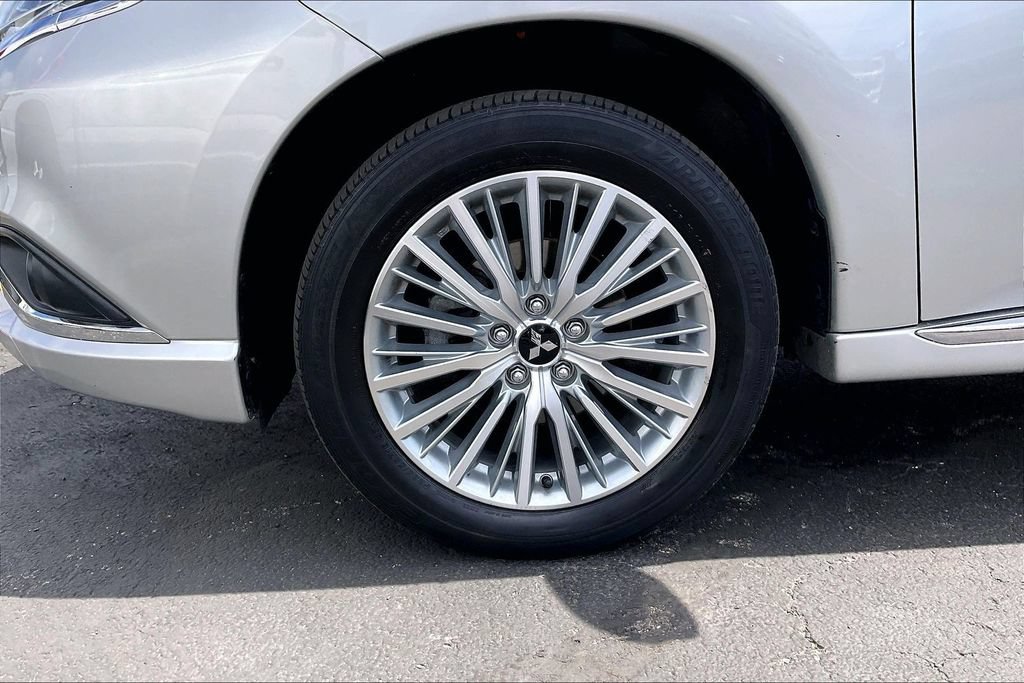 Used 2019 Mitsubishi Outlander SEL AWD/4WD image 8