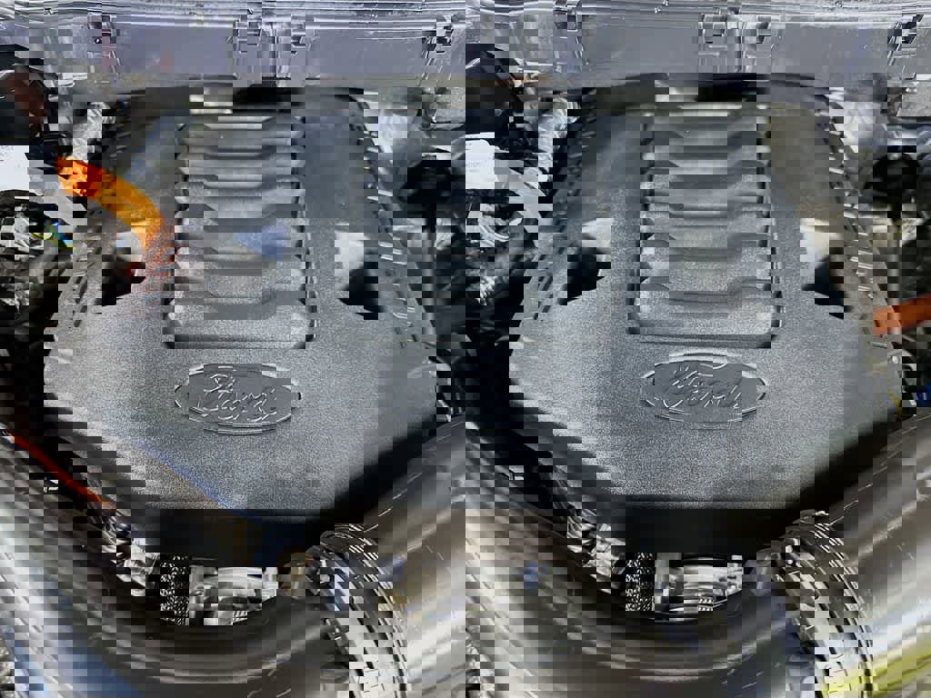 Certified 2023 Ford F150 Platinum w/ Equipment Group 701A High image 12