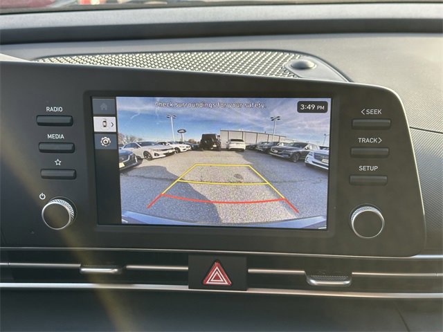 Used 2025 Hyundai Elantra SE image 23