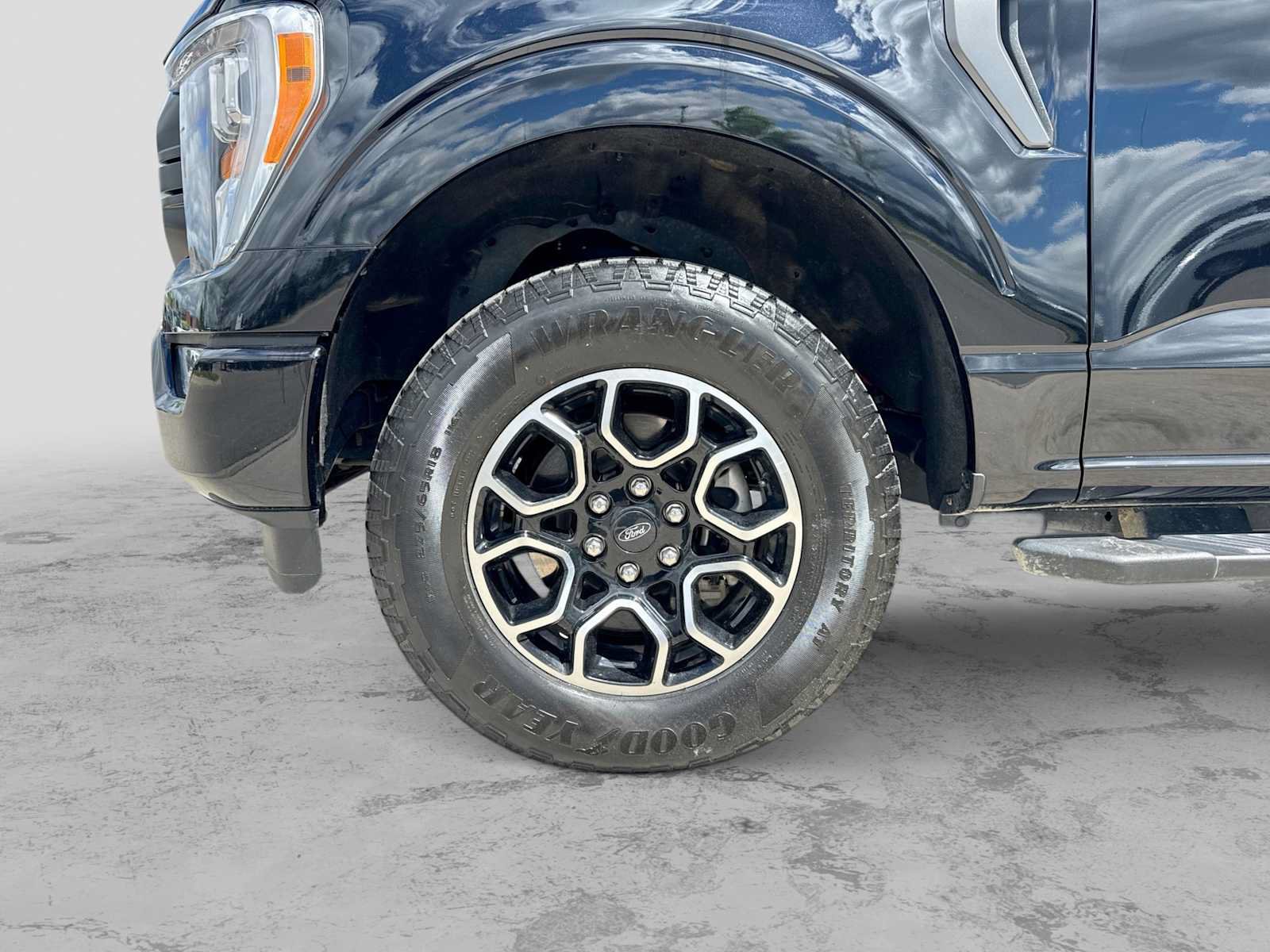 Certified 2022 Ford F150 XLT w/ Equipment Group 302A High AWD/4WD image 13