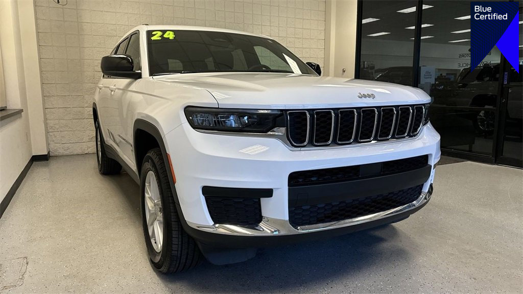 Used 2024 Jeep Grand Cherokee L Laredo w/ Trailer Tow Package