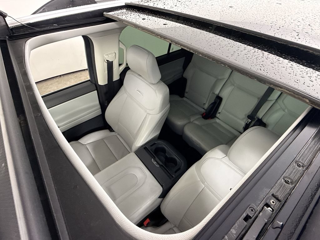 Certified 2025 Ford Expedition Max Platinum AWD/4WD image 3