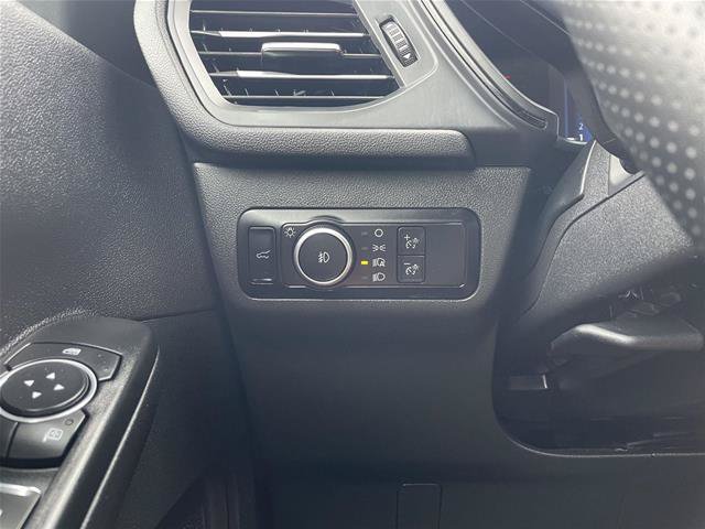 Certified 2025 Ford Escape ST-Line Select AWD/4WD image 16