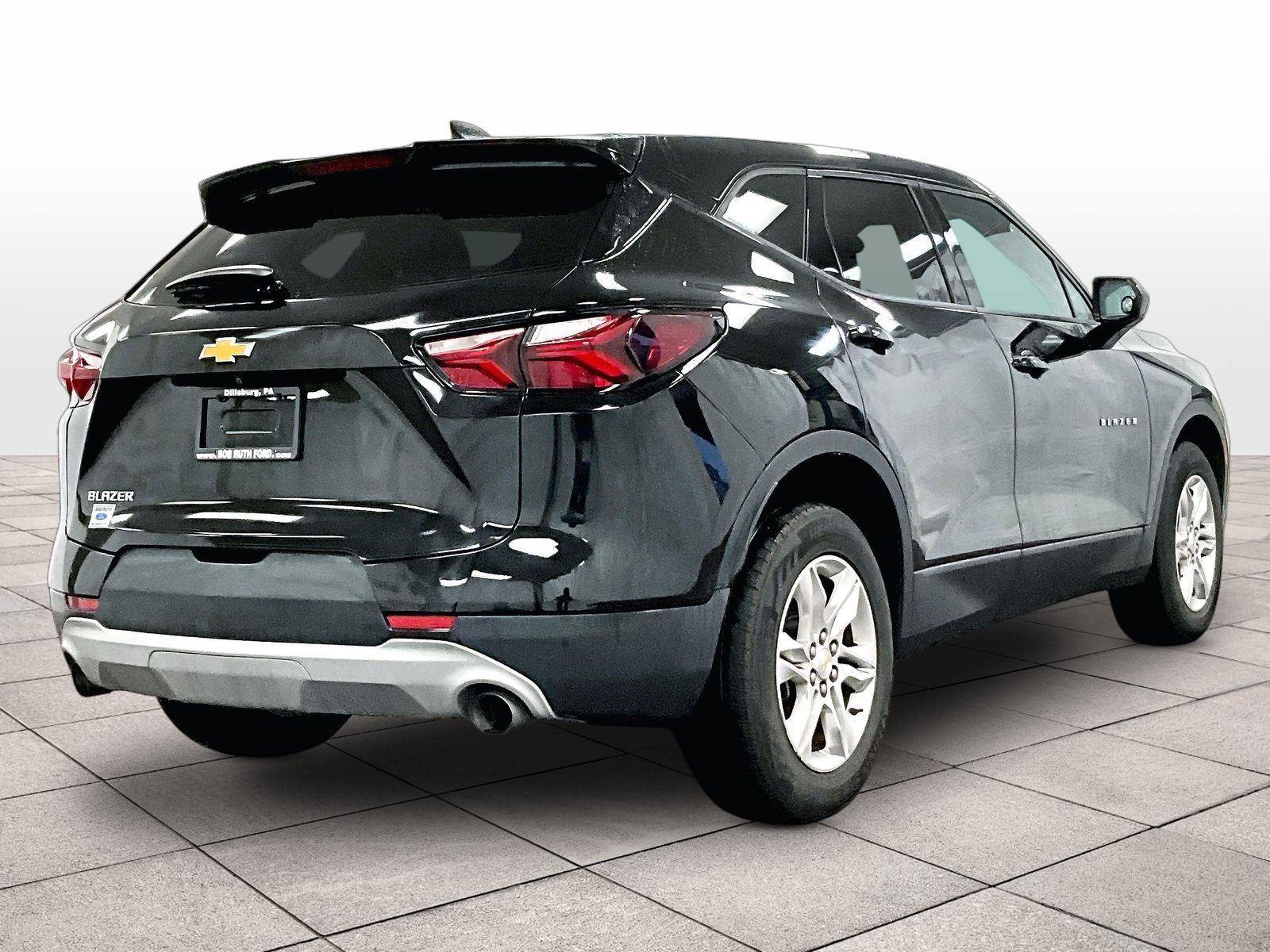 Used 2019 Chevrolet Blazer LT image 11