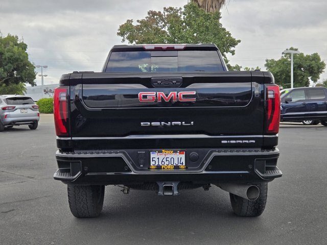 Used 2024 GMC Sierra 2500 Denali AWD/4WD image 5