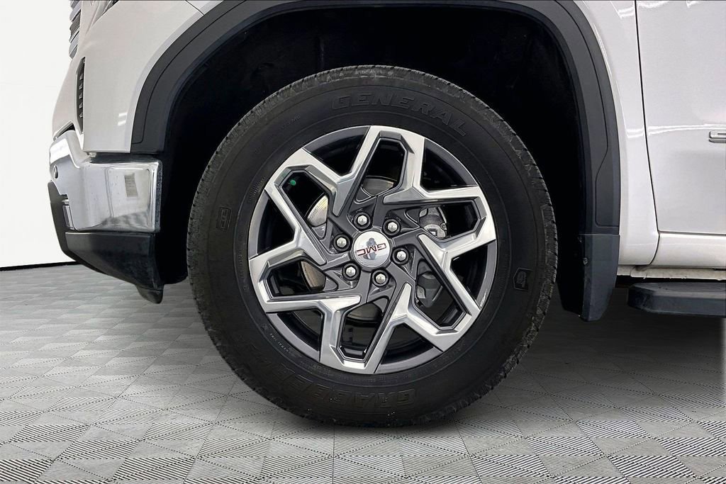 Used 2024 GMC Sierra 1500 SLT w/ SLT Premium Plus Package image 11