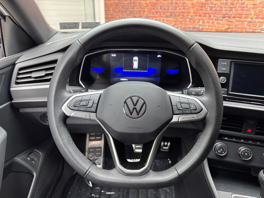 Used 2024 Volkswagen Jetta Sport FWD image 12