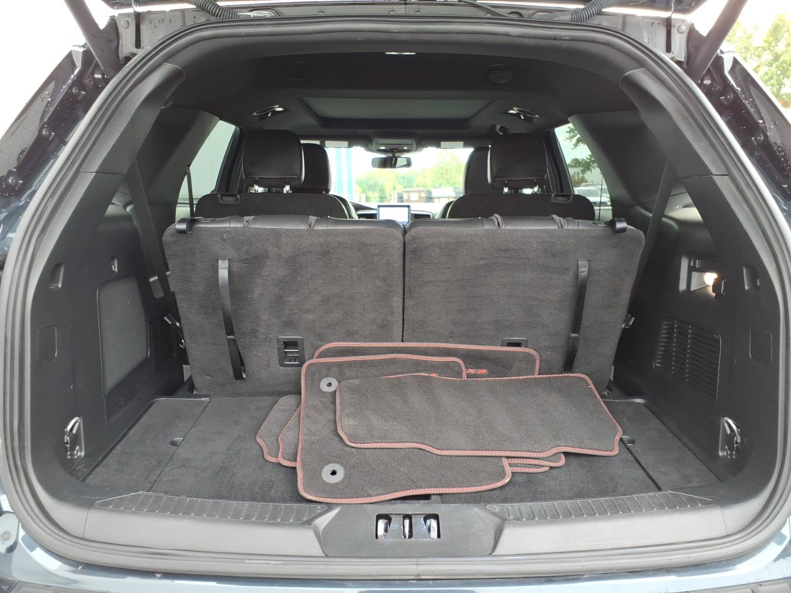 Certified 2023 Ford Explorer ST-Line w/ Class IV Trailer Tow Package AWD/4WD image 8
