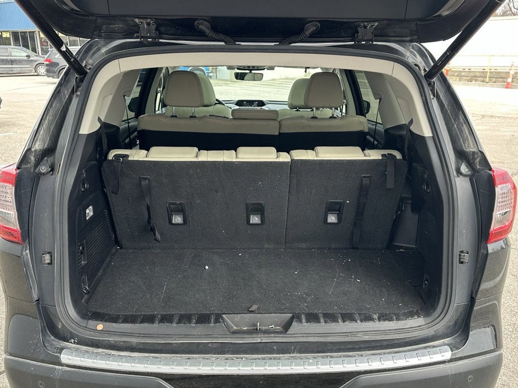 Used 2021 Subaru Ascent Limited w/ Technology Package image 16