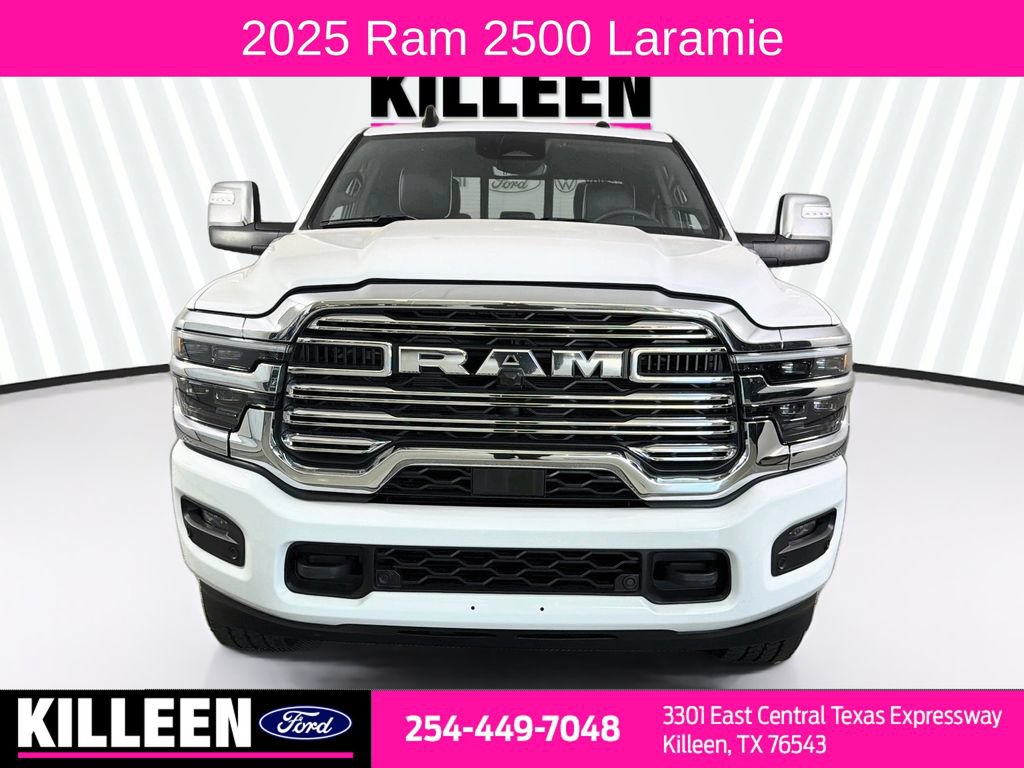 Used 2025 RAM 2500 Laramie AWD/4WD image 2