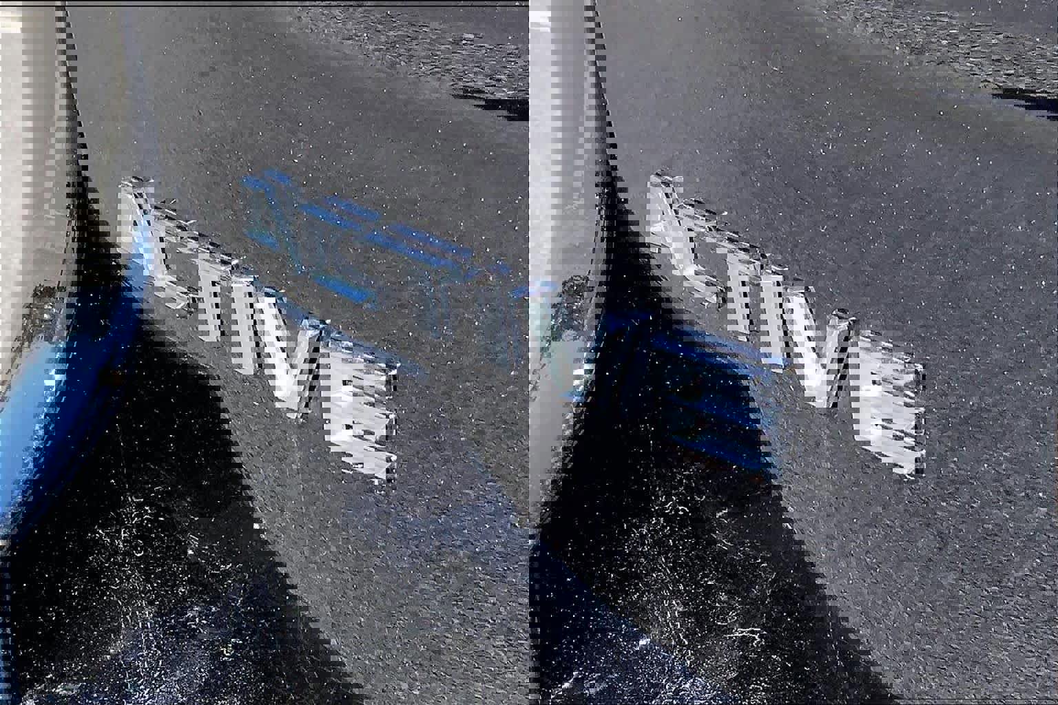 Certified 2025 Ford Expedition Active image 13