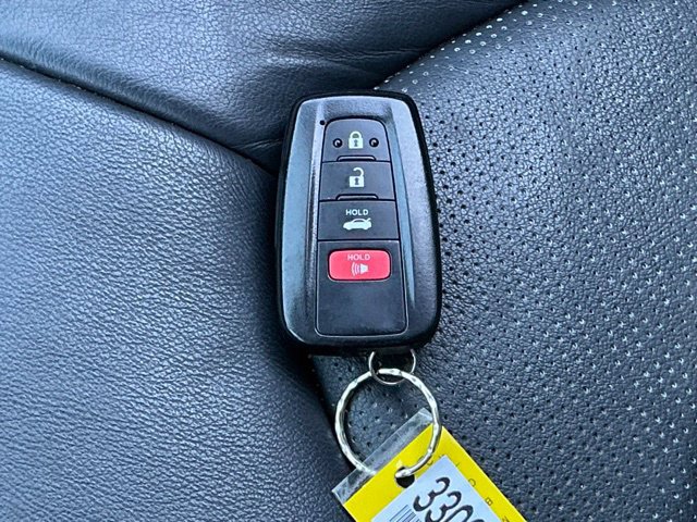 Used 2019 Toyota Camry XSE FWD image 37