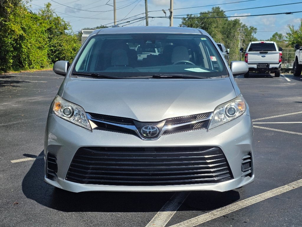 Used 2020 Toyota Sienna LE FWD image 11