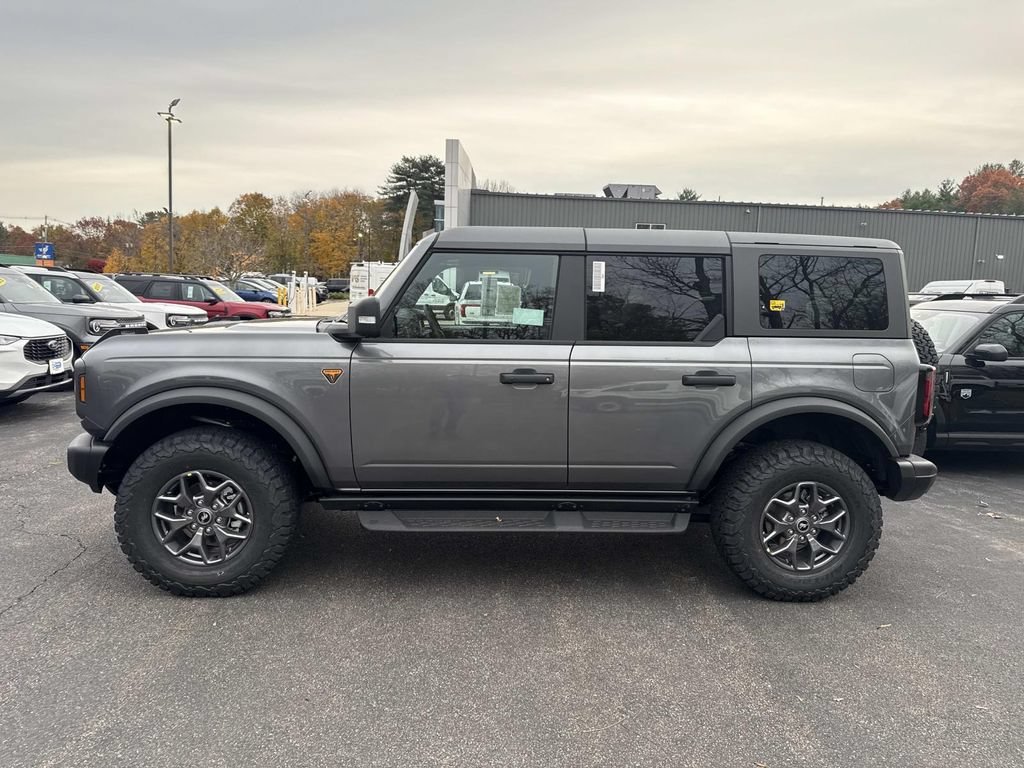 Certified 2025 Ford Bronco Badlands AWD/4WD image 2