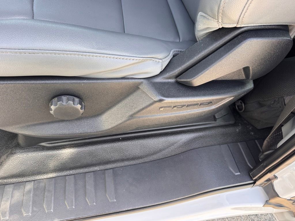 Certified 2024 Ford F350 XL w/ XL Chrome Package RWD image 18