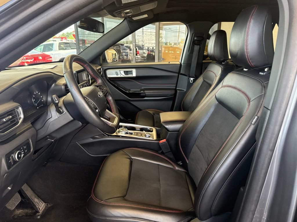 Certified 2023 Ford Explorer ST-Line w/ Class IV Trailer Tow Package AWD/4WD image 14