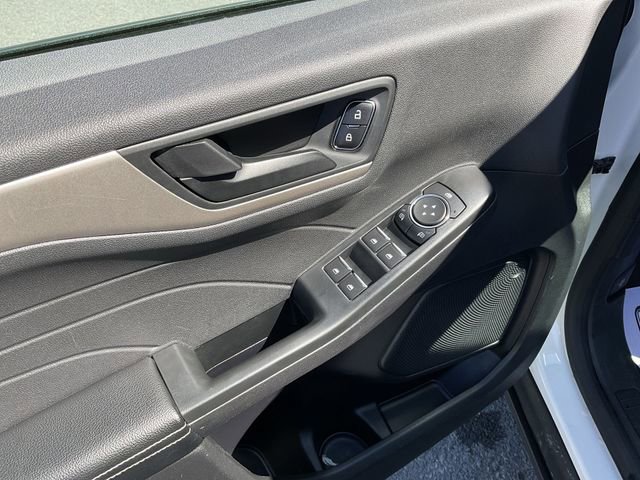 Certified 2022 Ford Escape SE w/ Cold Weather Package AWD/4WD image 14