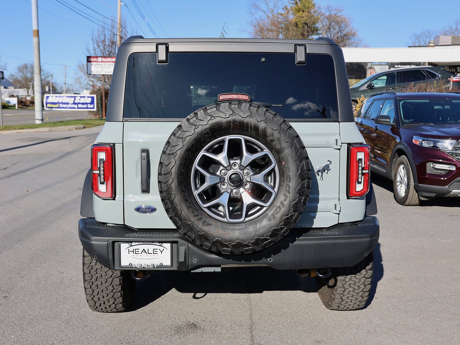 Certified 2024 Ford Bronco Badlands image 6