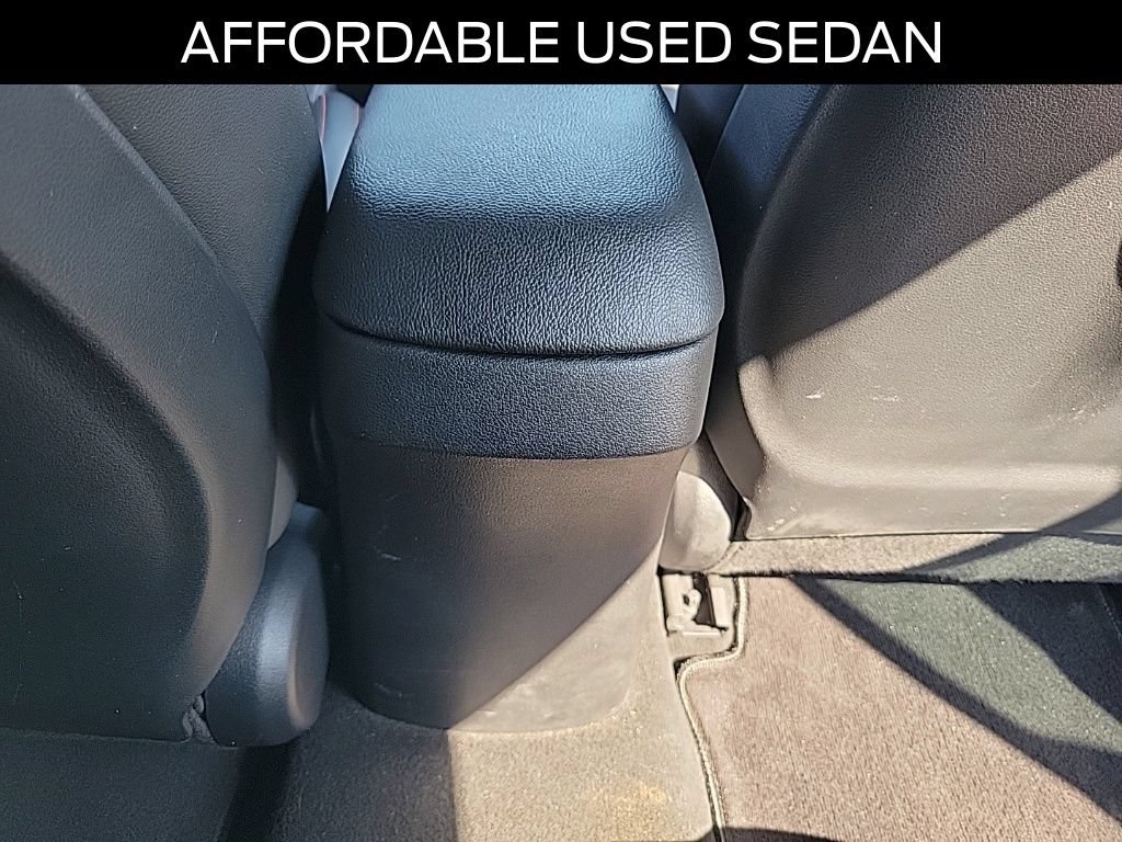 Used 2019 Hyundai Veloster Turbo FWD image 9